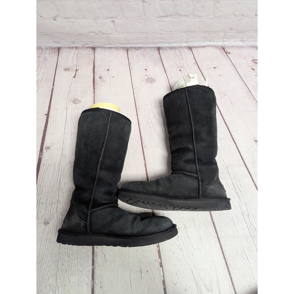 UGG Australia Women's 5815 Classic Black Suede Sheepskin Winter Boots Size 9 - Picture 7 of 9